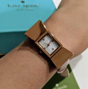 🔥LAST Kate Spade Carlyle Bow Watch Pink Strap